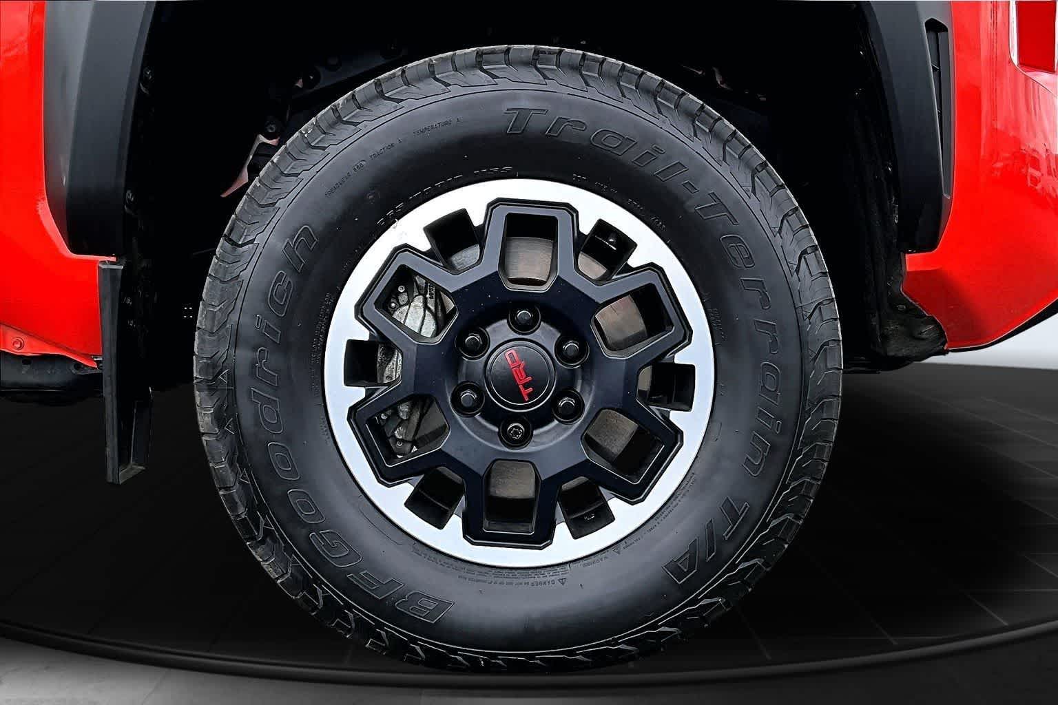 Thumbnail: 2024 Toyota Tacoma - 33