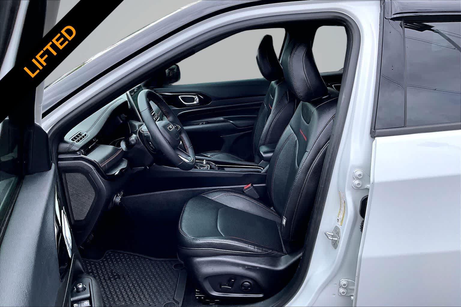 Thumbnail: 2024 Jeep Compass - 10