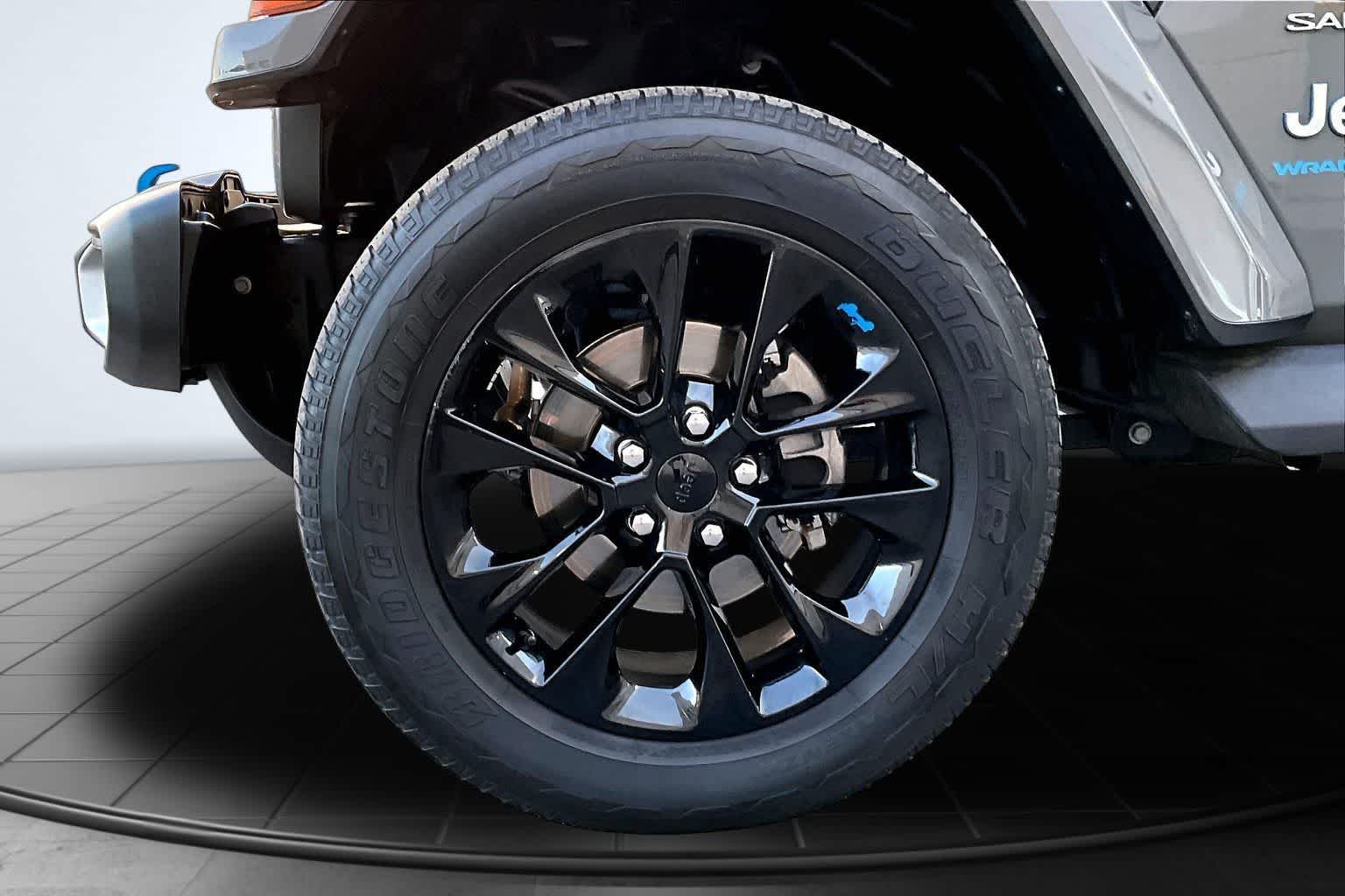 Thumbnail: 2023 Jeep Wrangler - 8