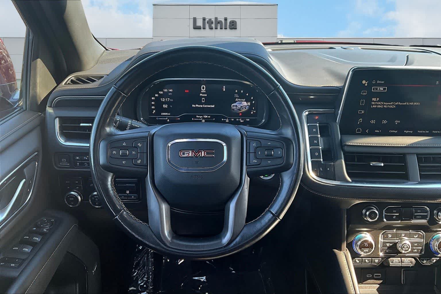 Thumbnail: 2022 GMC Yukon - 15