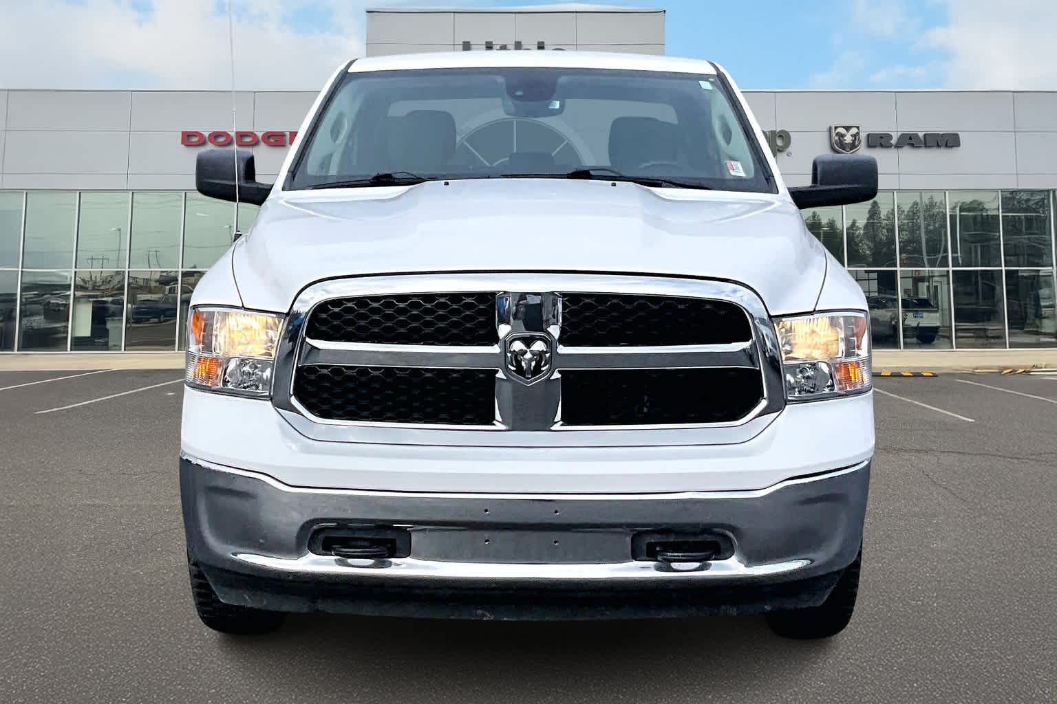 Thumbnail: 2022 RAM 1500 Classic - 6
