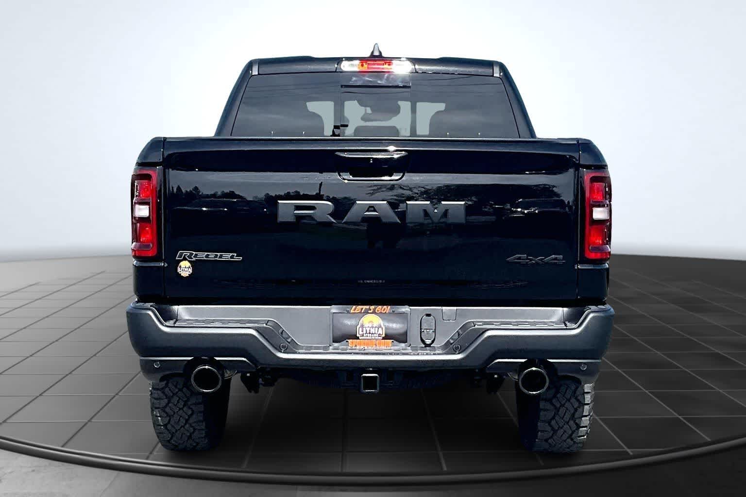 Thumbnail: 2026 RAM 1500 - 5