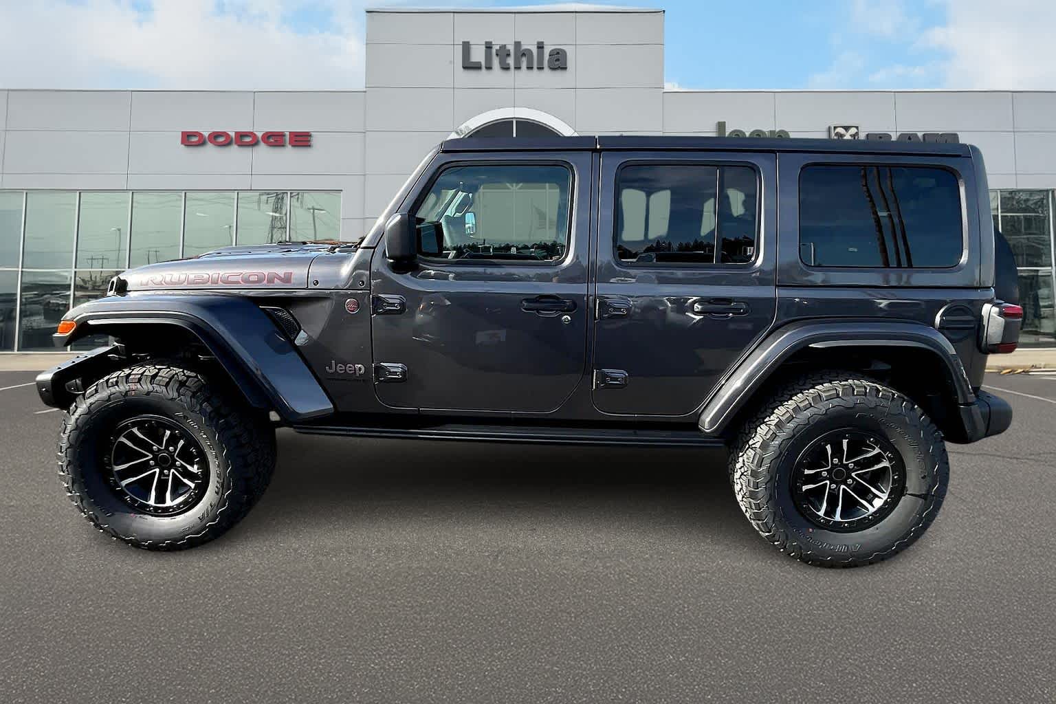 Thumbnail: 2026 Jeep Wrangler - 3