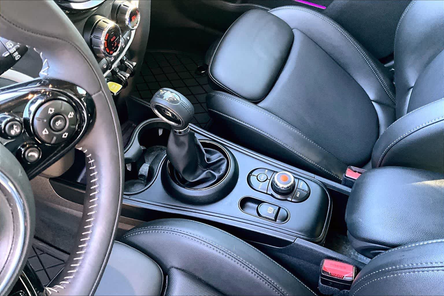 Thumbnail: 2019 MINI Cooper Countryman - 17