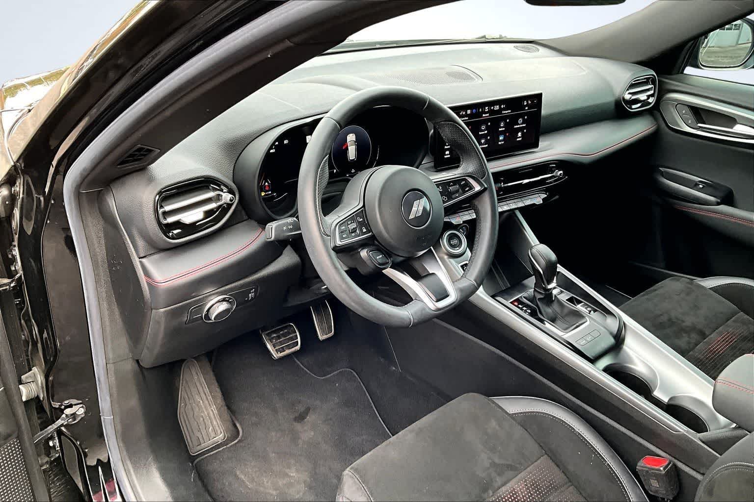 Thumbnail: 2023 Dodge Hornet - 2