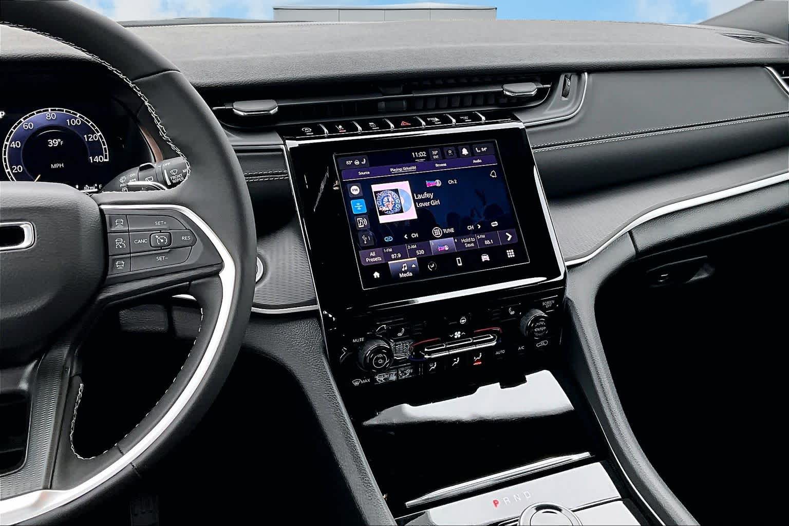 Thumbnail: 2025 Jeep Grand Cherokee - 16