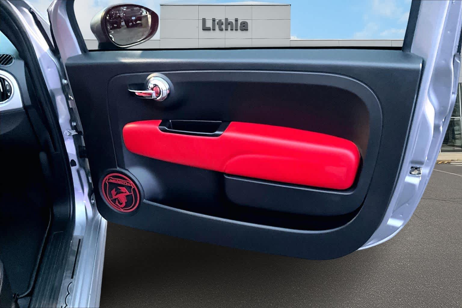 Thumbnail: 2018 Fiat 500 - 28