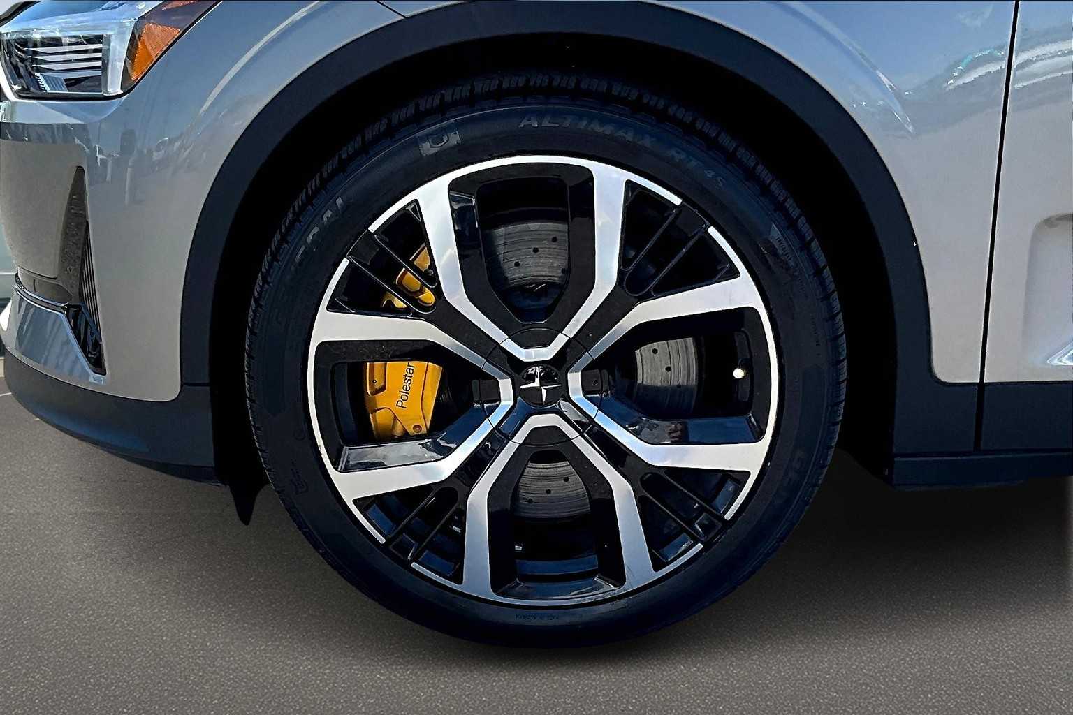 Thumbnail: 2022 Polestar 2 - 7