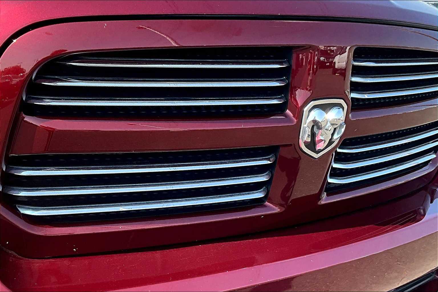 Thumbnail: 2017 RAM 1500 - 33