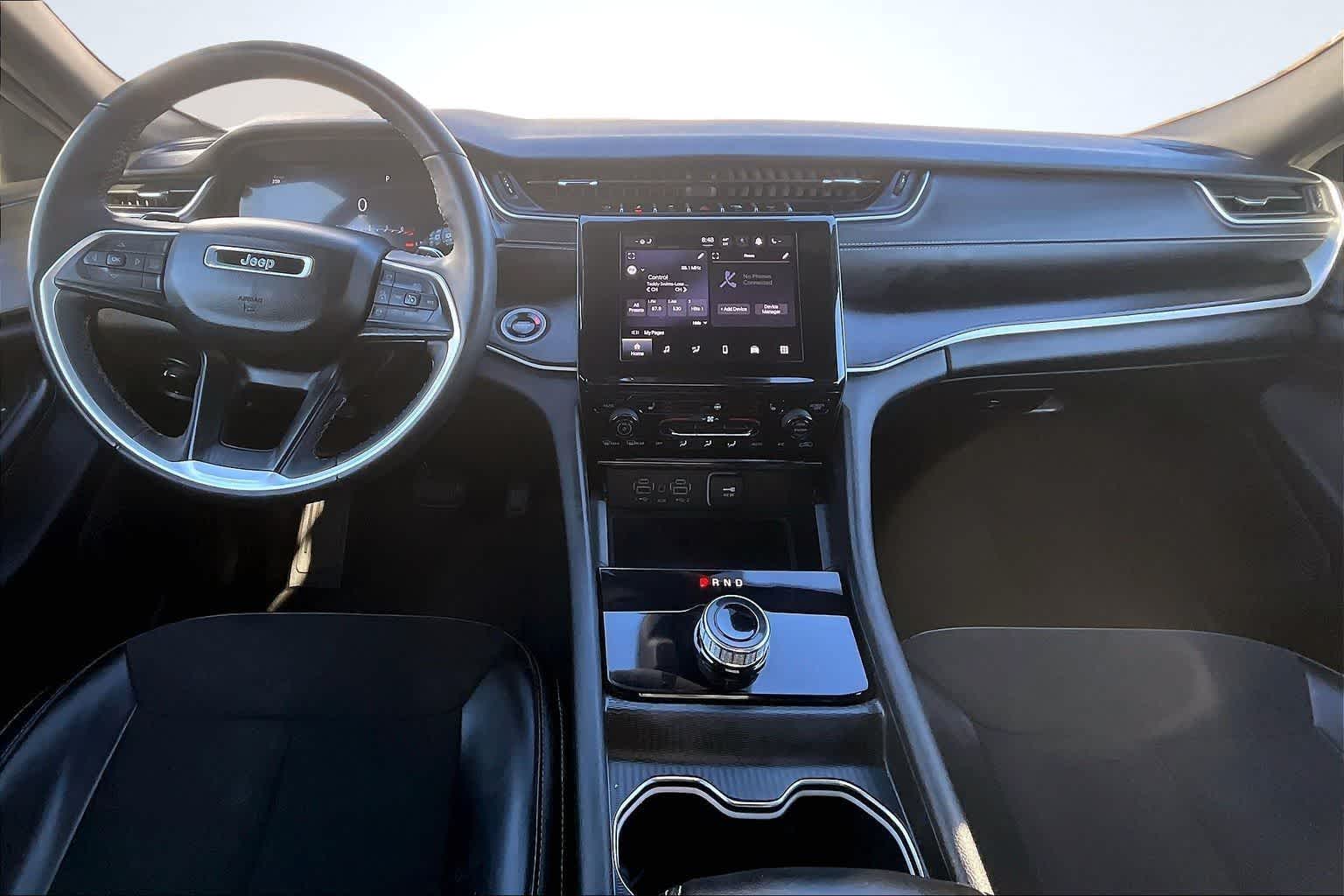 Thumbnail: 2024 Jeep Grand Cherokee - 10