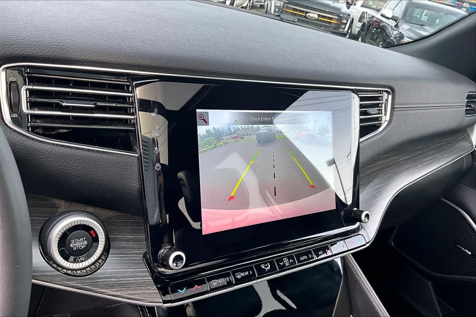 Thumbnail: 2023 Jeep Wagoneer - 27