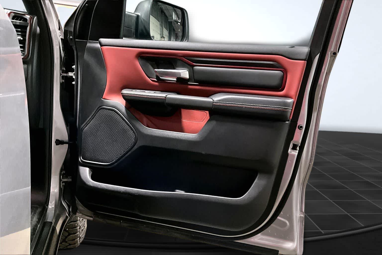 Thumbnail: 2025 RAM 1500 - 29