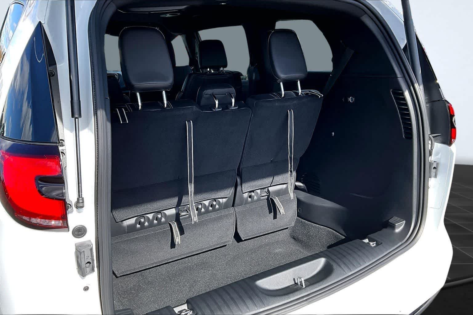 Thumbnail: 2026 Chrysler Pacifica - 19