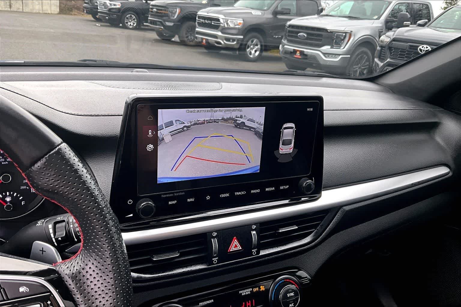 Thumbnail: 2024 Kia Forte - 27