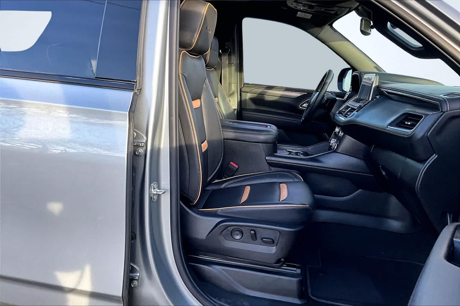 Thumbnail: 2024 GMC Yukon - 14