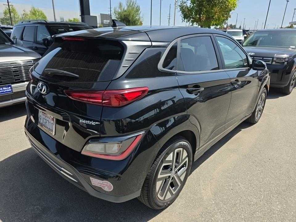 Thumbnail: 2023 Hyundai Kona - 2