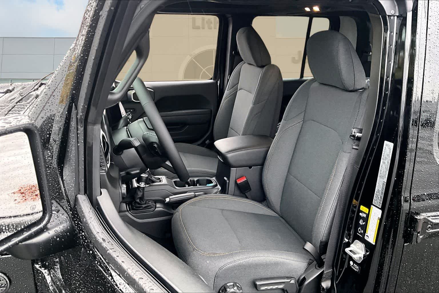 Thumbnail: 2026 Jeep Gladiator - 11