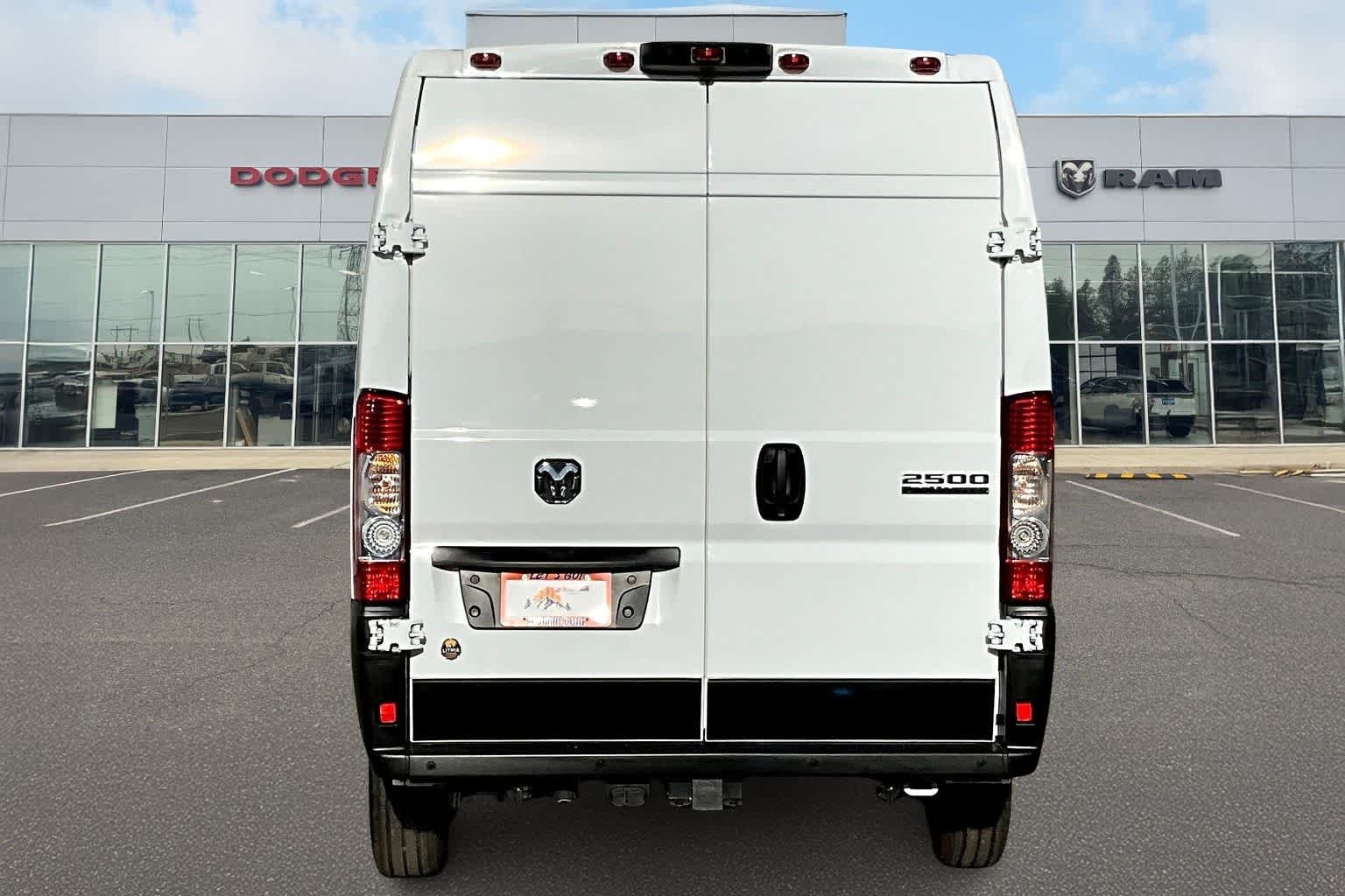 Thumbnail: 2026 RAM ProMaster - 5