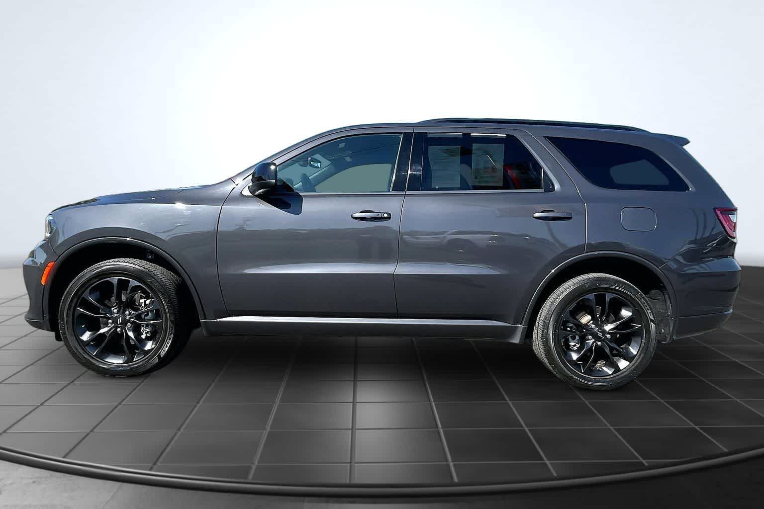 Thumbnail: 2023 Dodge Durango - 3
