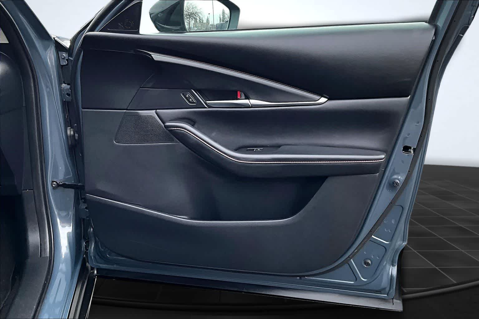 Thumbnail: 2025 Mazda CX-30 - 29