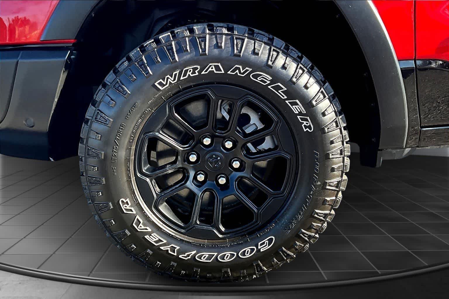 Thumbnail: 2025 RAM 1500 - 8