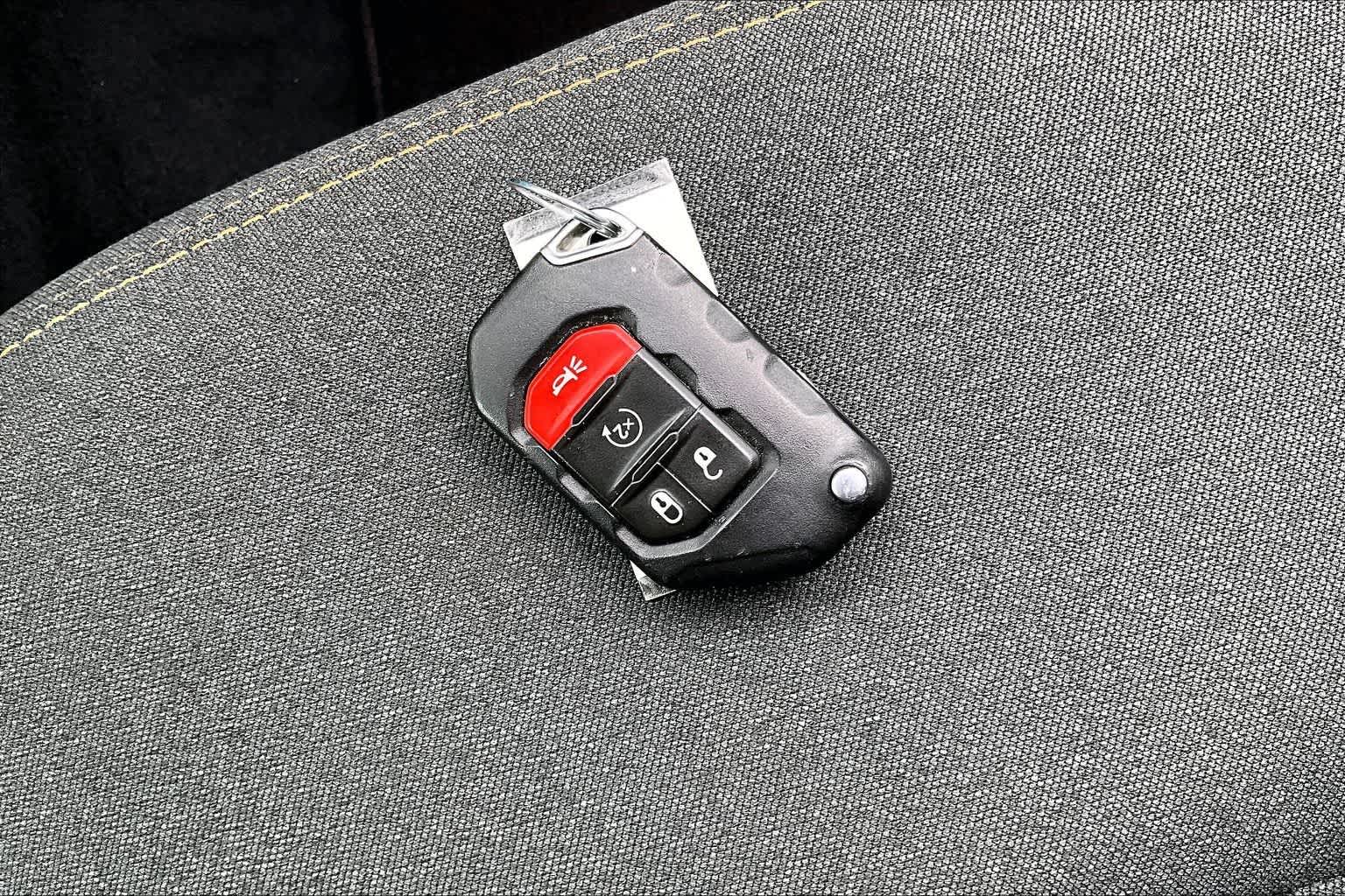 Thumbnail: 2024 Jeep Wrangler - 20