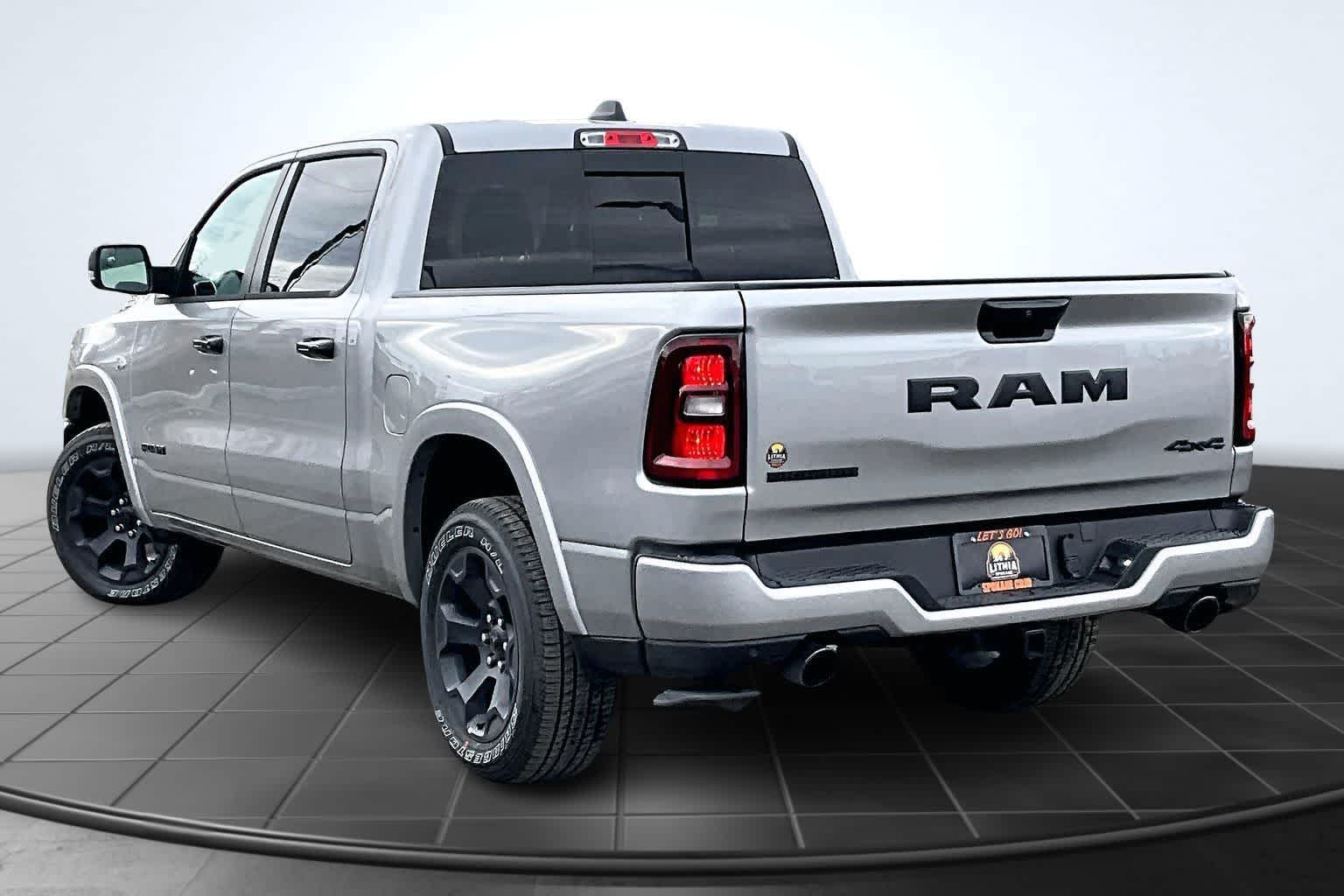 Thumbnail: 2026 RAM 1500 - 4