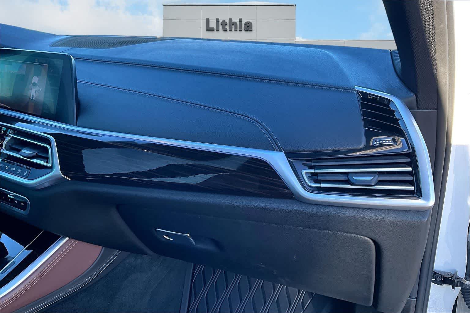 Thumbnail: 2021 BMW X5 - 24