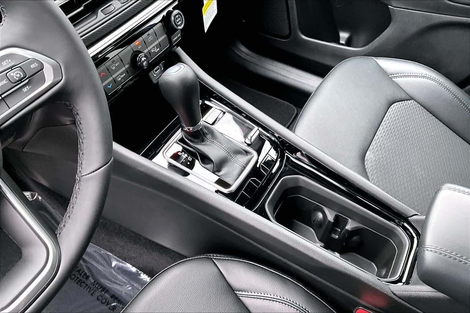 Thumbnail: 2026 Jeep Compass - 17