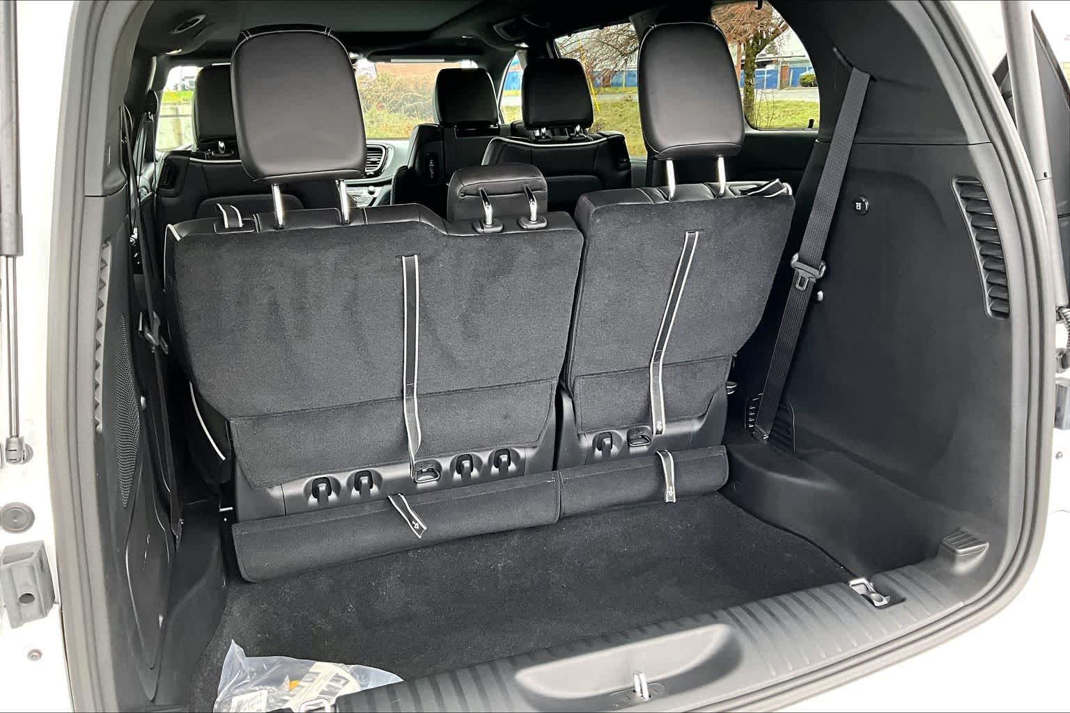 Thumbnail: 2026 Chrysler Pacifica - 19