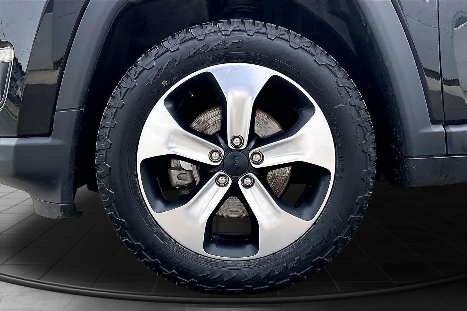 Thumbnail: 2018 Jeep Compass - 7
