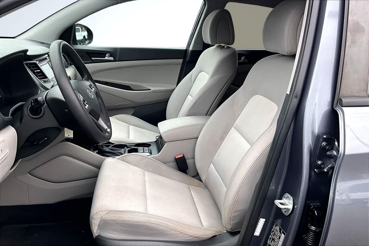 Thumbnail: 2017 Hyundai Tucson - 11