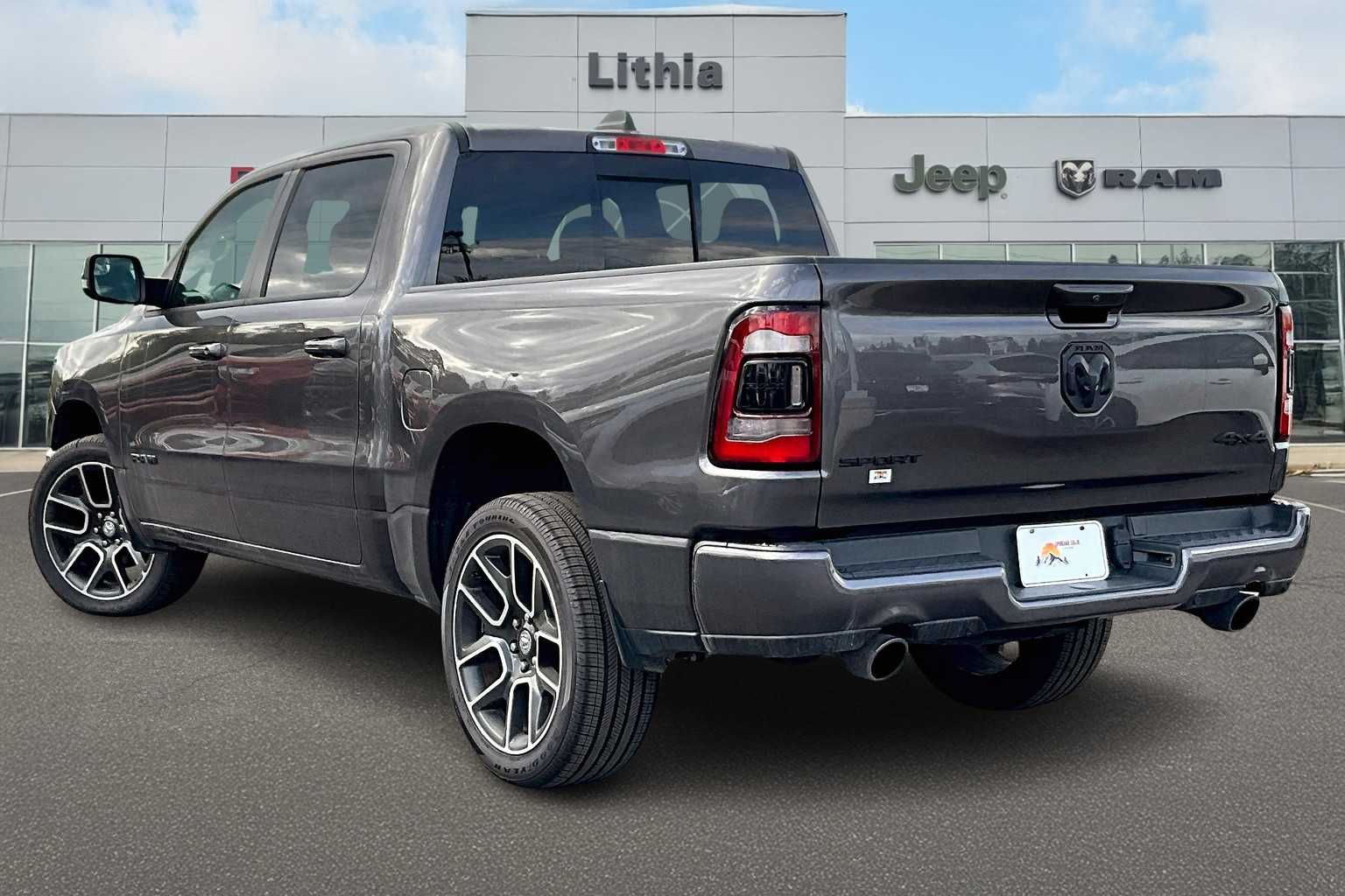 2023 RAM 1500 Sport 3