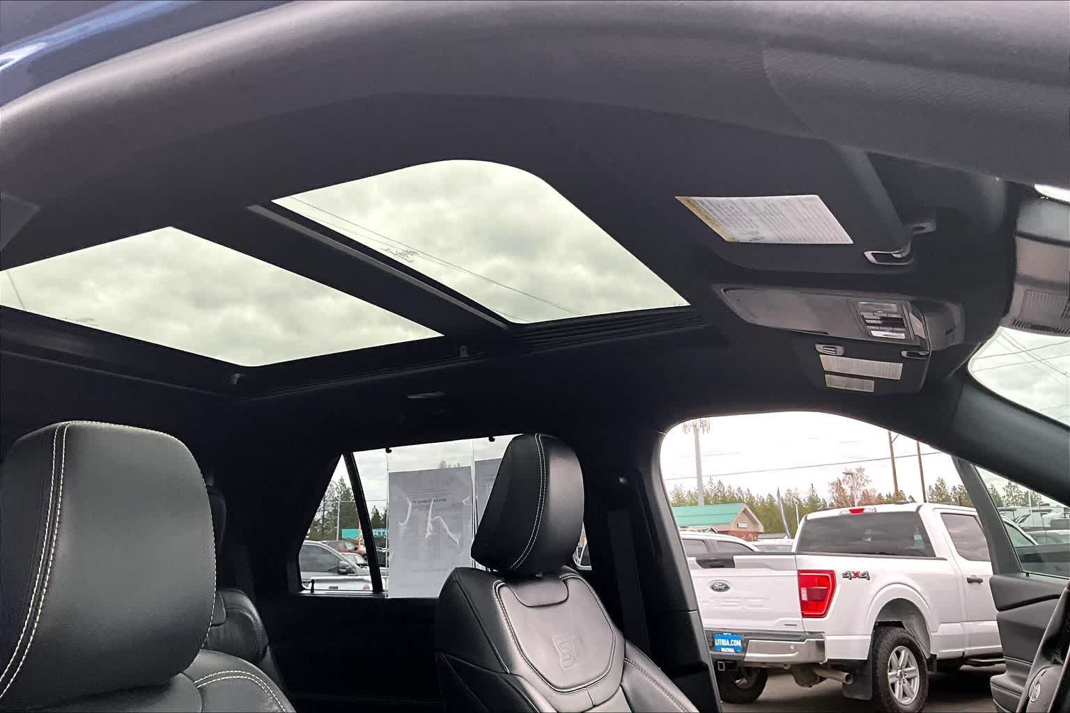 Thumbnail: 2021 Ford Explorer - 30