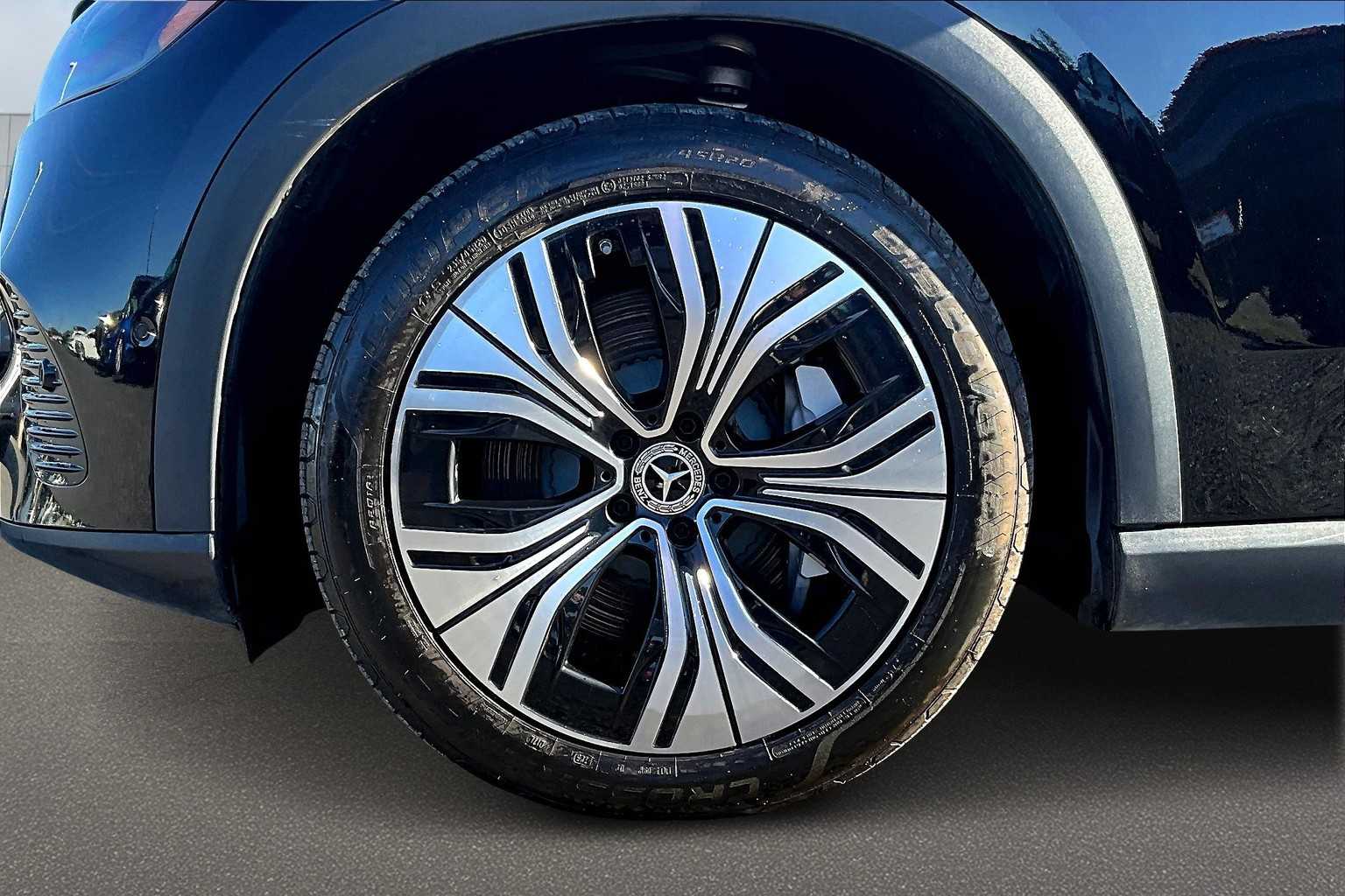 Thumbnail: 2023 Mercedes-Benz EQE - 8