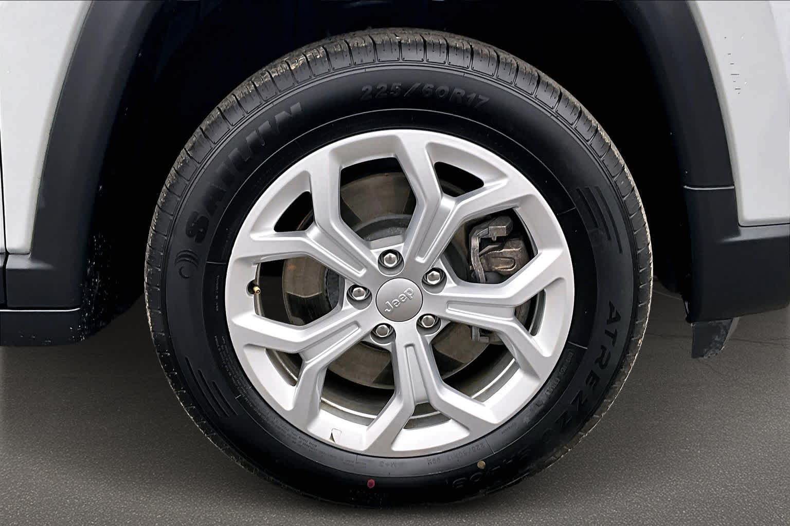 Thumbnail: 2024 Jeep Compass - 34