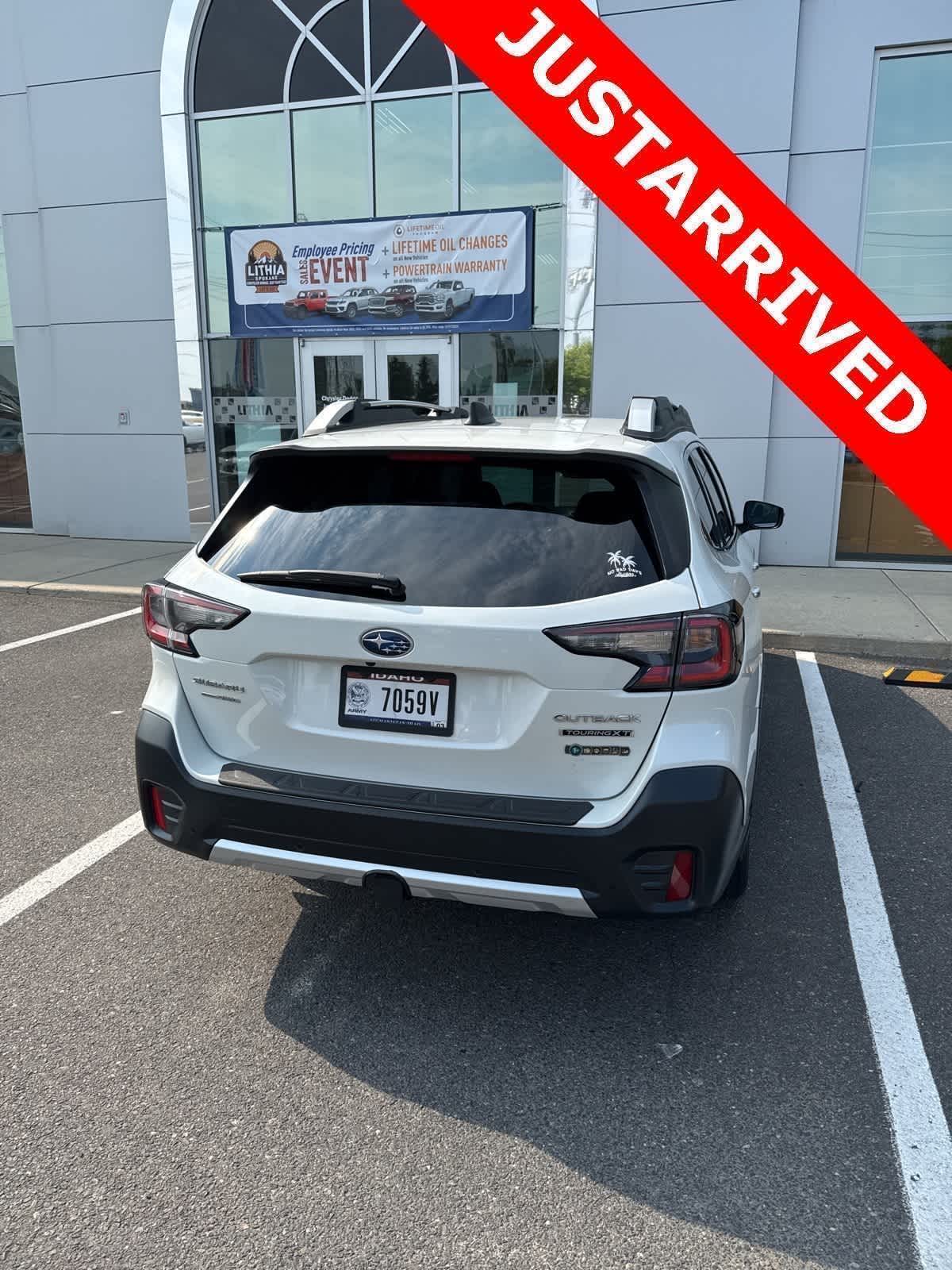 Thumbnail: 2022 Subaru Outback - 8