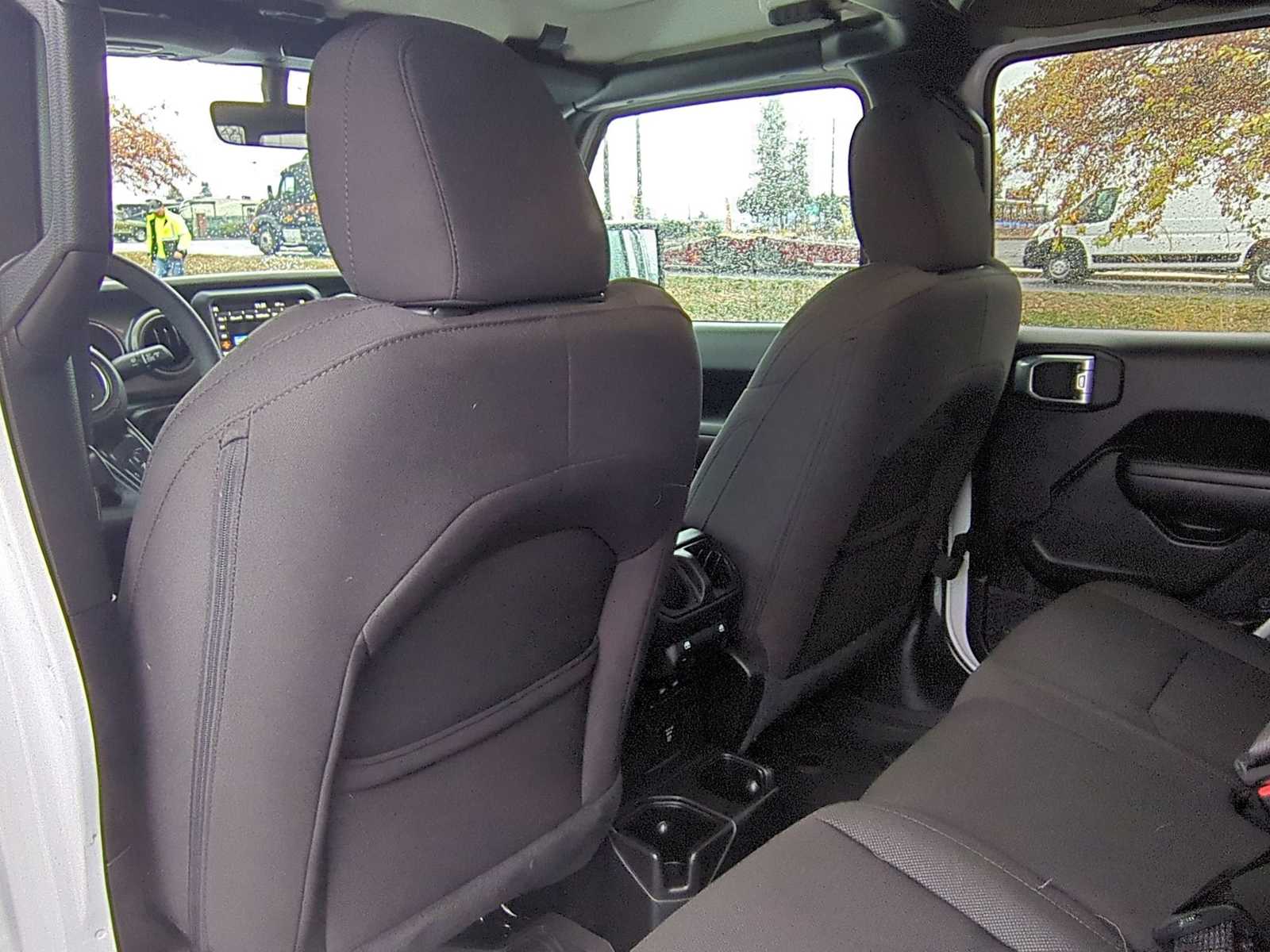 Thumbnail: 2023 Jeep Gladiator - 19