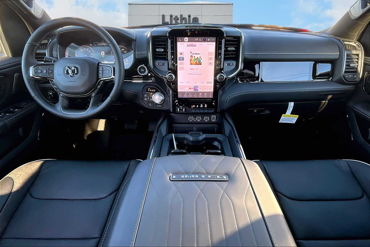 Thumbnail: 2026 RAM 1500 - 10