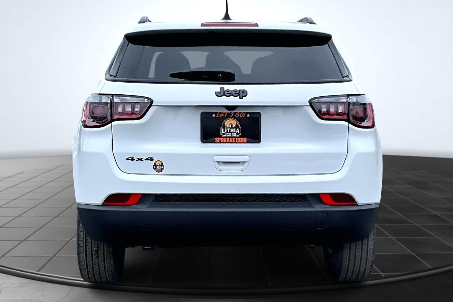 Thumbnail: 2026 Jeep Compass - 5