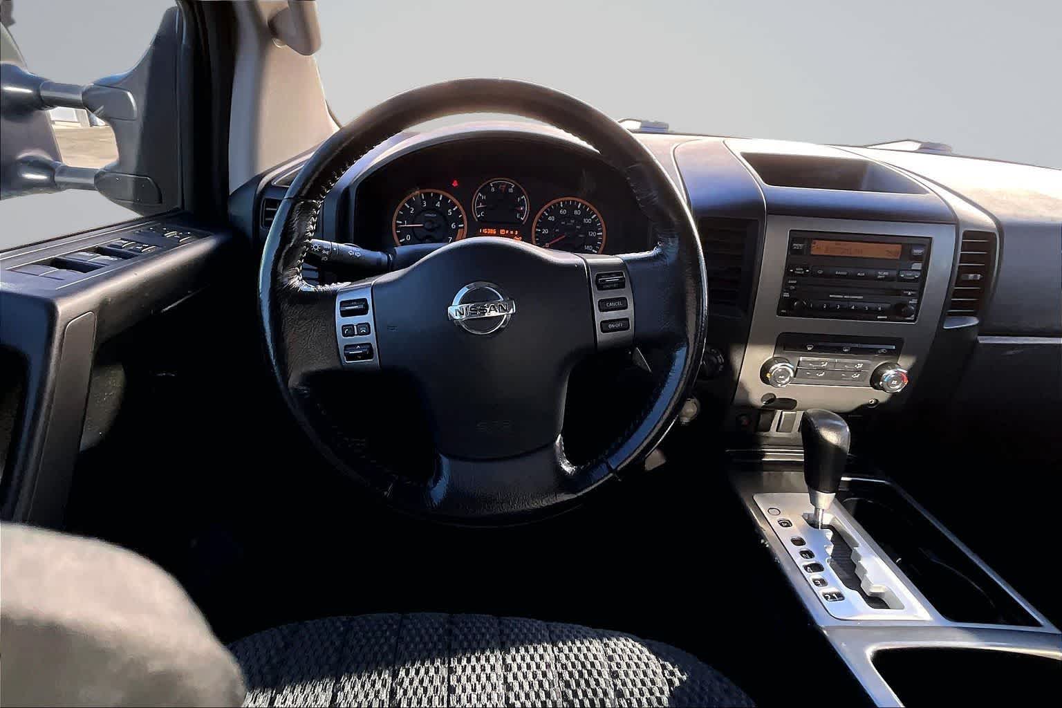 Thumbnail: 2012 Nissan Titan - 15