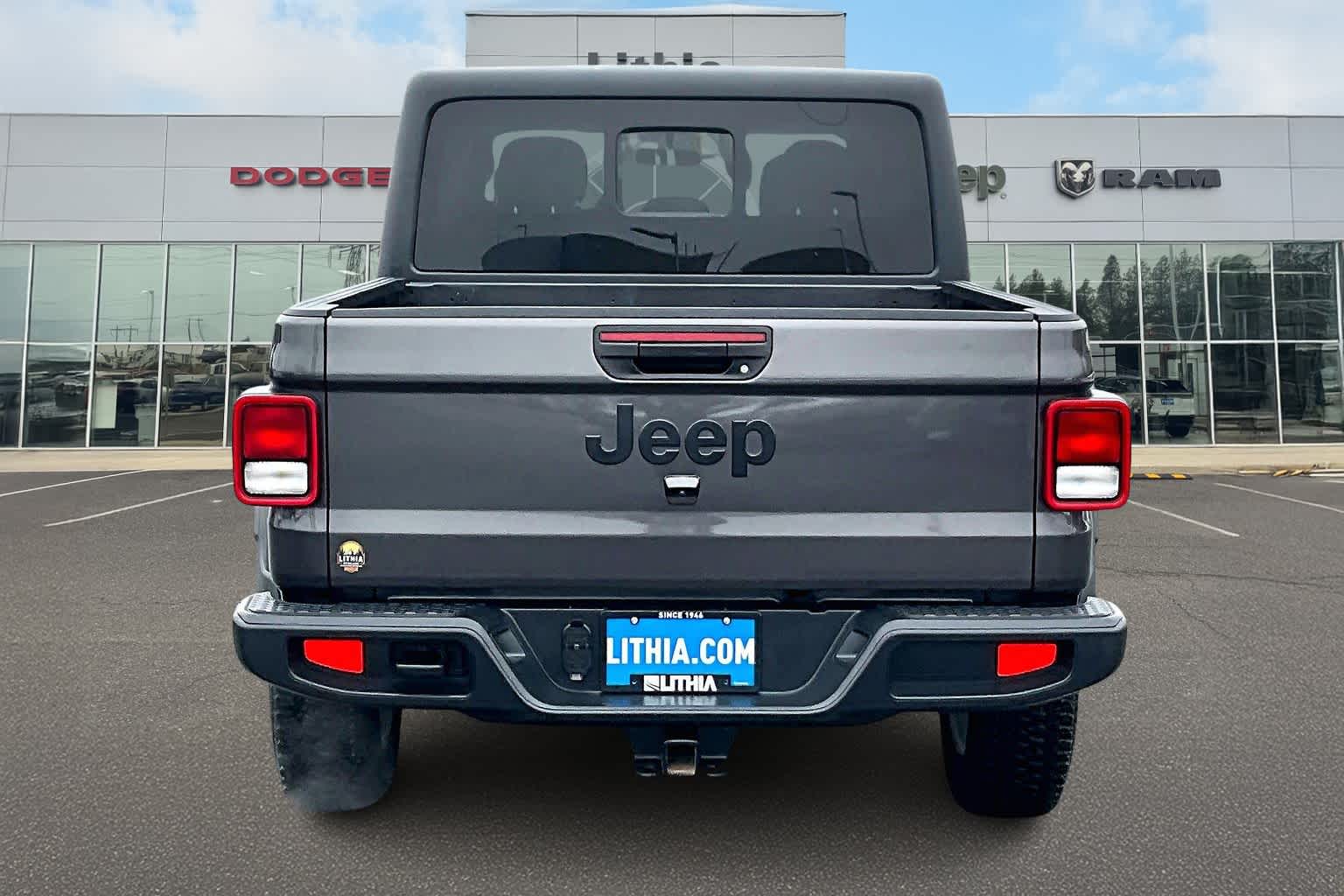 Thumbnail: 2022 Jeep Gladiator - 5