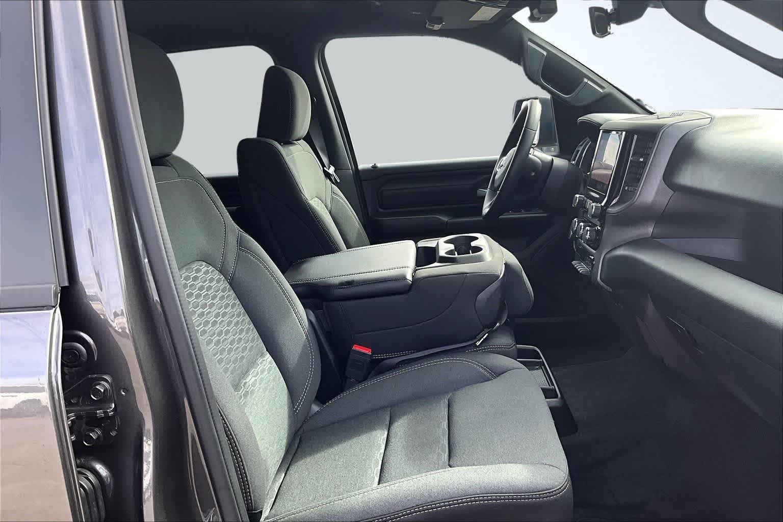 Thumbnail: 2025 RAM 1500 - 14