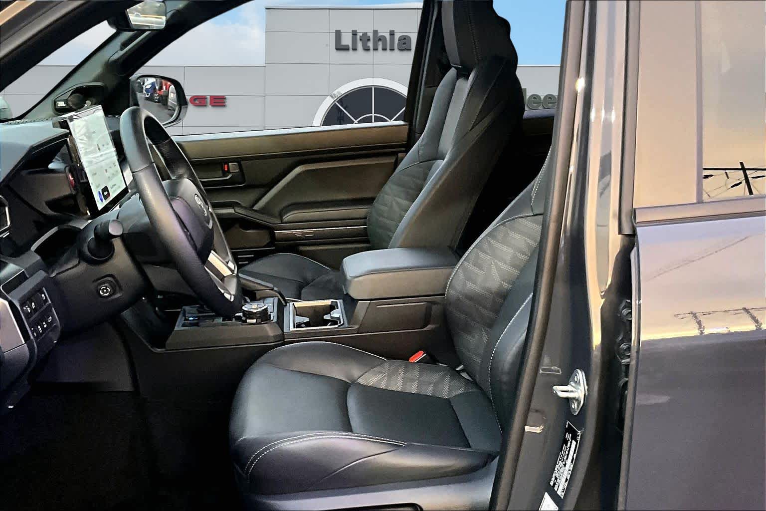 Thumbnail: 2025 Toyota 4Runner - 11