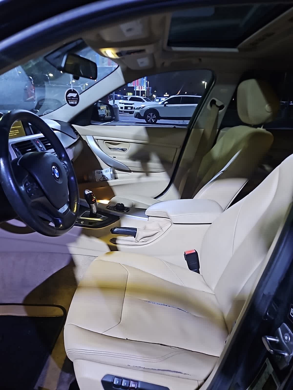 Thumbnail: 2015 BMW 3 Series - 6