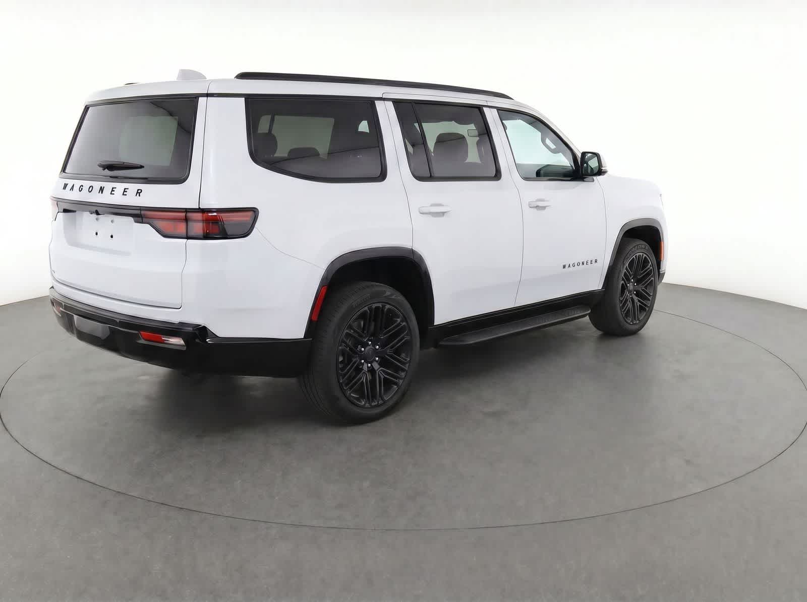 Thumbnail: 2024 Jeep Wagoneer - 3