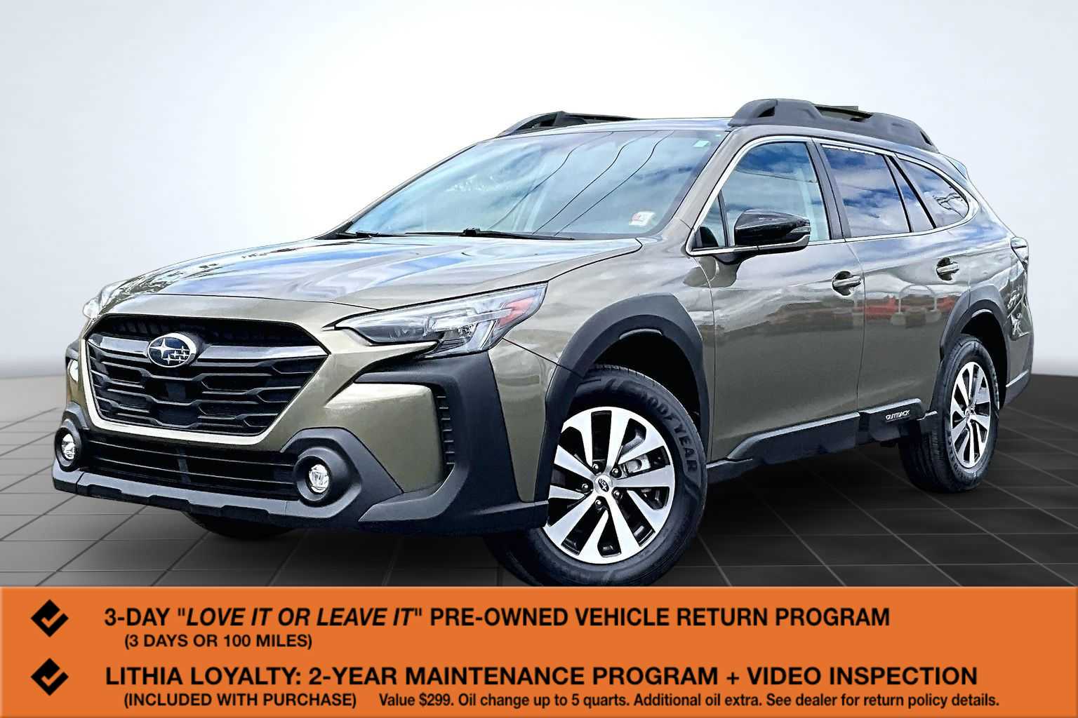 2025 Subaru Outback Premium's photo