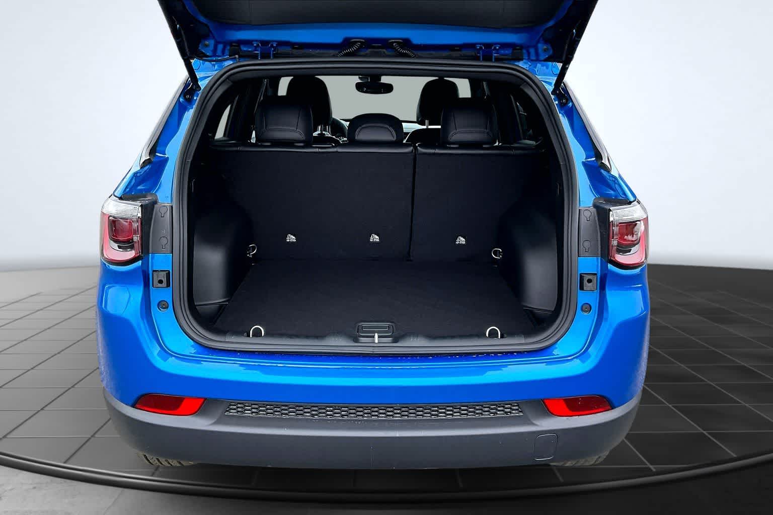 Thumbnail: 2026 Jeep Compass - 19