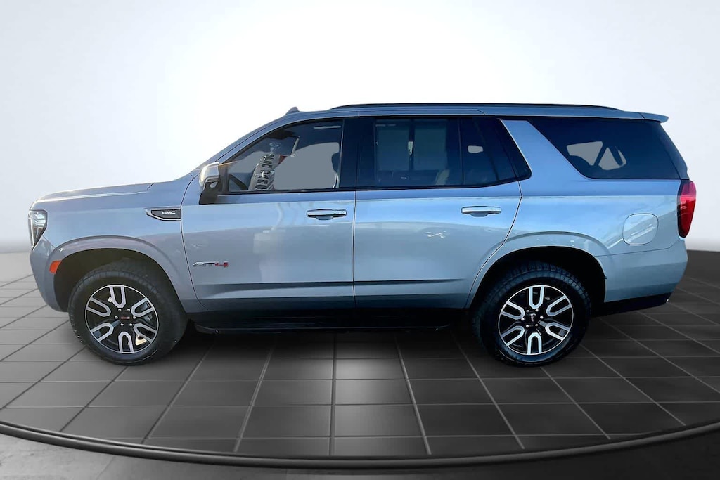 Used 2024 GMC Yukon AT4 SUV