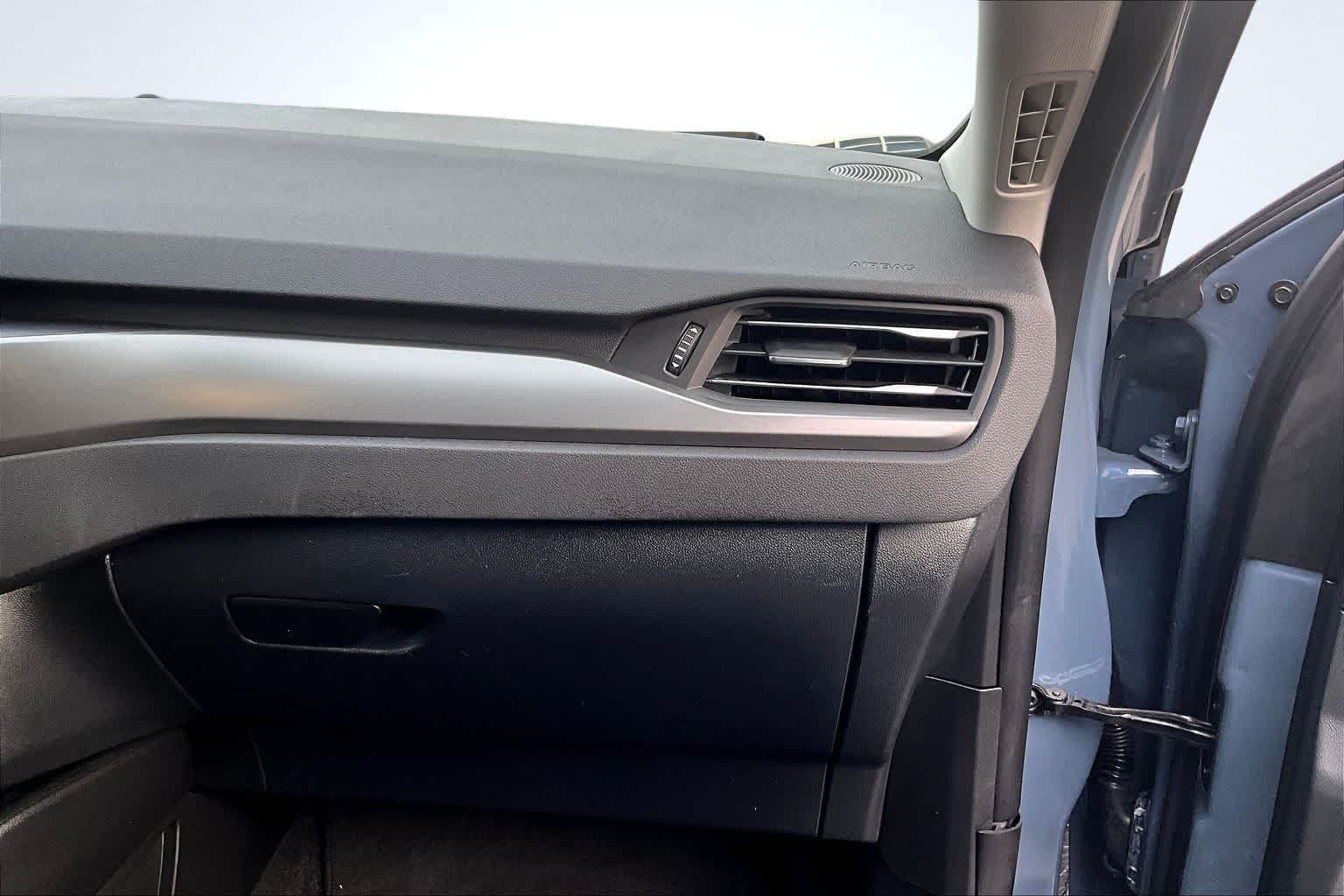 Thumbnail: 2024 Ford Escape - 24